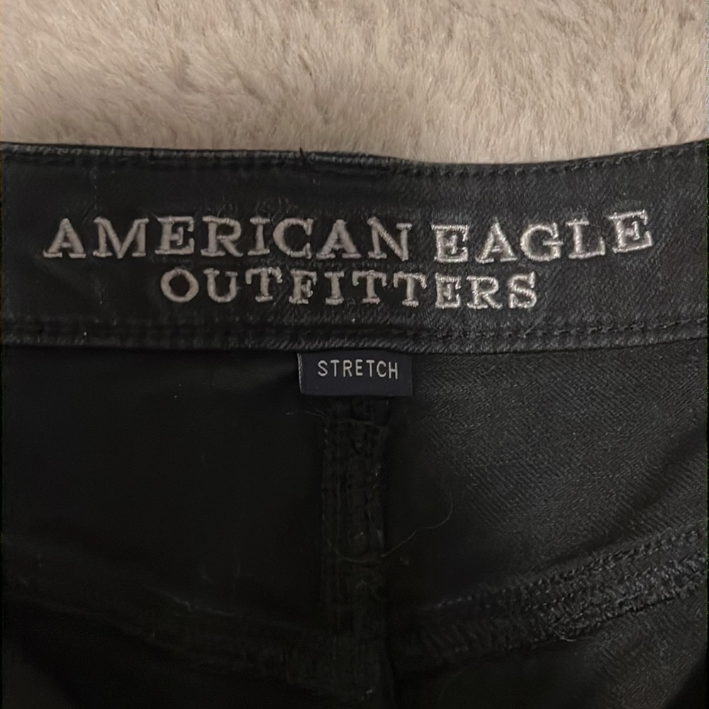 American Eagle Outfitters Stretch Black Ripped Jean High-Rise Shorts, Women’s 2 - Picture 5 of 8